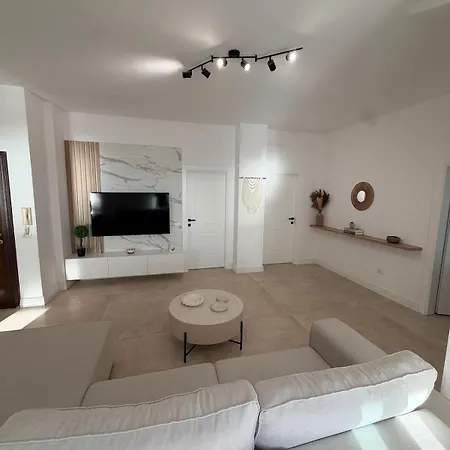 The Sorelle Penthouse شقة غوليم