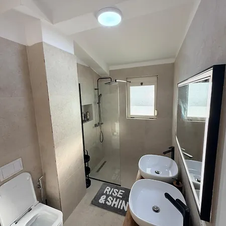 The Sorelle Penthouse شقة غوليم